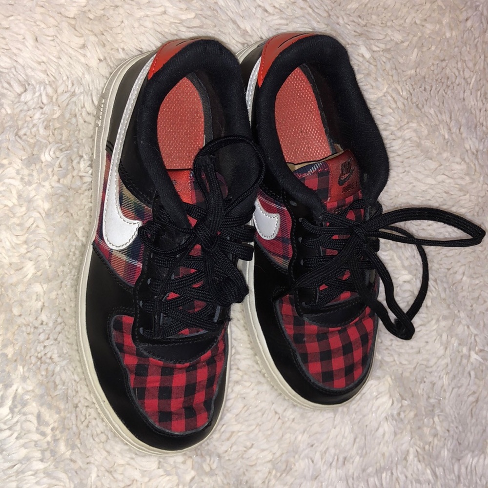 Kids Nike sneaker